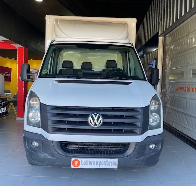 VOLKSWAGEN CRAFTER 2.0 Tdi 136CV CAJA PAQUETERA 