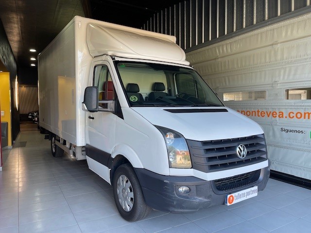 VOLKSWAGEN CRAFTER 2.0 Tdi 136CV CAJA PAQUETERA 